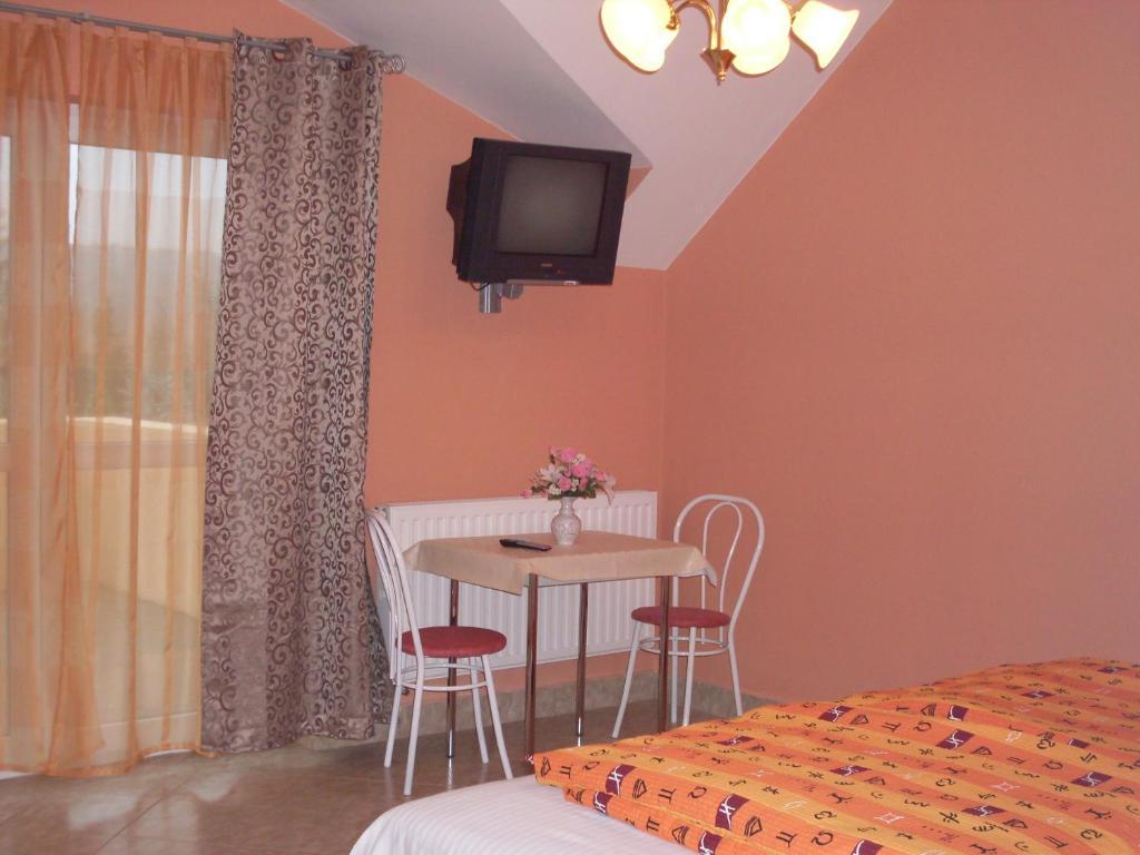 Eden Vendeghaz Otel Miskolc Dış mekan fotoğraf