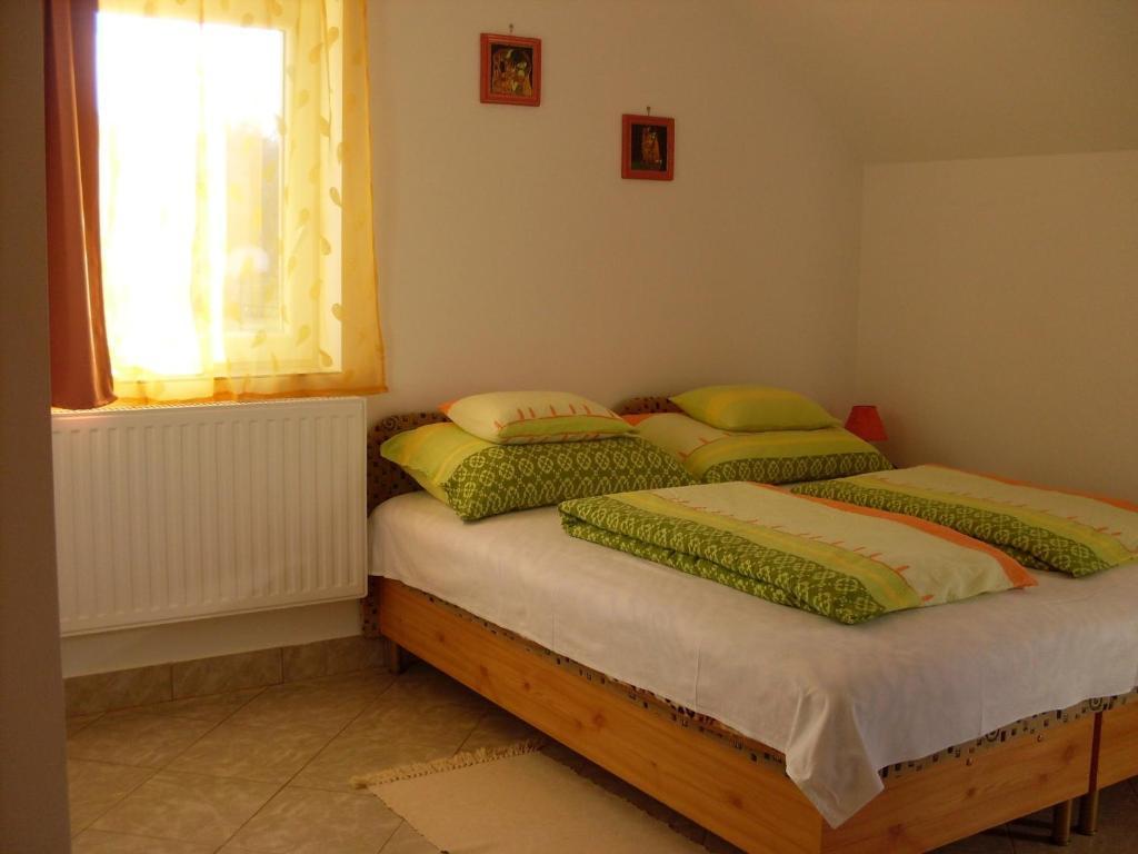 Eden Vendeghaz Otel Miskolc Dış mekan fotoğraf