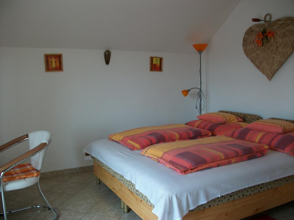 Eden Vendeghaz Otel Miskolc Dış mekan fotoğraf