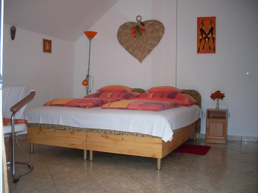 Eden Vendeghaz Otel Miskolc Dış mekan fotoğraf